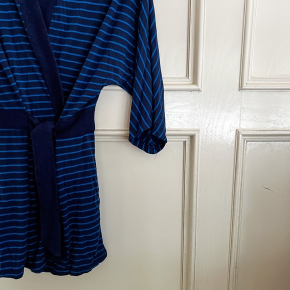 Splendid Robe - Picture 4 of 4